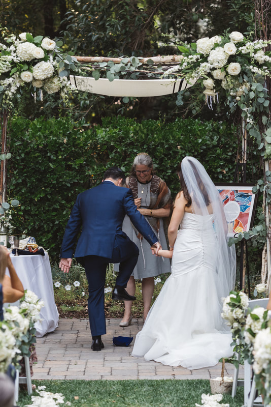 Traditional Jewish wedding ceremony