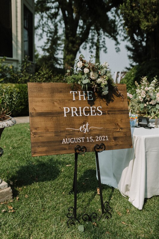 Summer wedding with traditional details at Park Winters