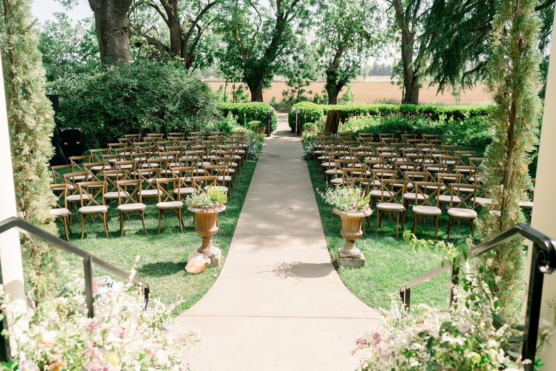 Intimate wedding ceremony on the lawn of Park Winters