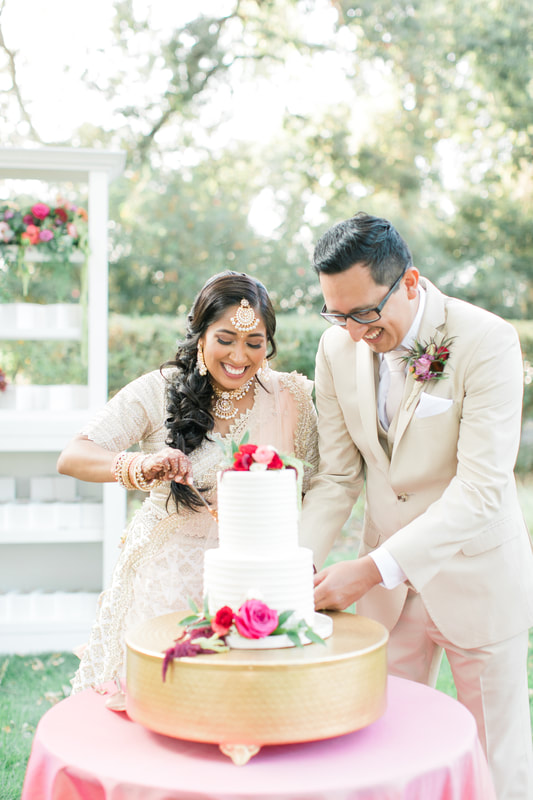 Spring intimate wedding at The Maples in Woodland